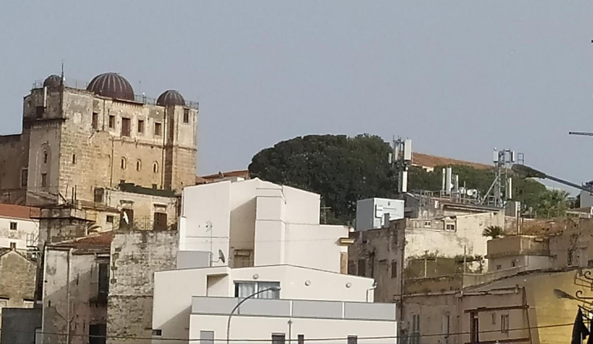 Star Apartment At The Cathedral باليرمو المظهر الخارجي الصورة